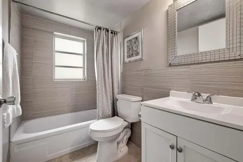 25 Abbey 101 Lane Delray Beach FL 33446