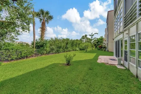 25 Abbey 101 Lane Delray Beach FL 33446