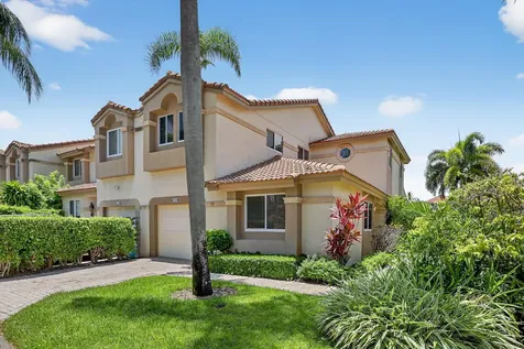 6806 Via Regina Boca Raton FL 33433