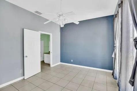 706 Wisteria Avenue Fort Pierce FL 34982
