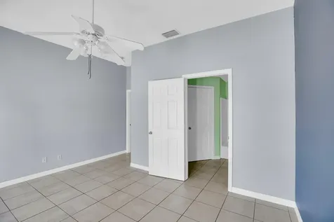 706 Wisteria Avenue Fort Pierce FL 34982