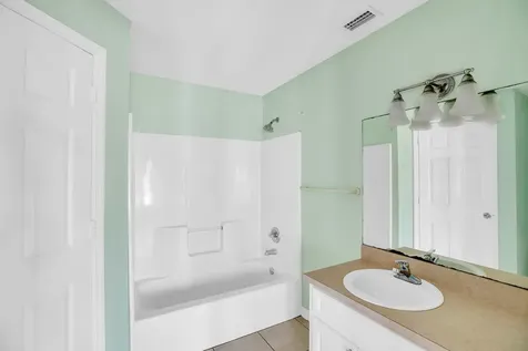 706 Wisteria Avenue Fort Pierce FL 34982