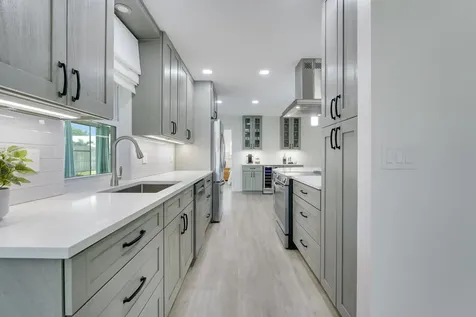 4192 Elm Avenue Palm Beach Gardens FL 33410