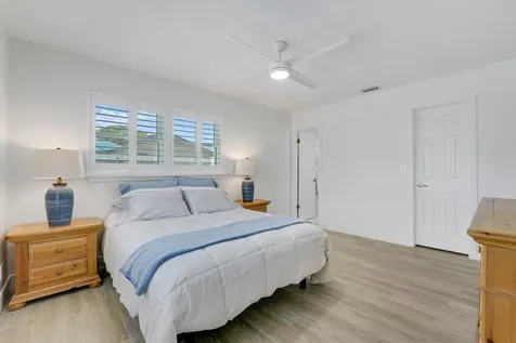 4192 Elm Avenue Palm Beach Gardens FL 33410