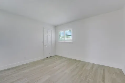 4192 Elm Avenue Palm Beach Gardens FL 33410
