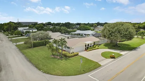 4192 Elm Avenue Palm Beach Gardens FL 33410