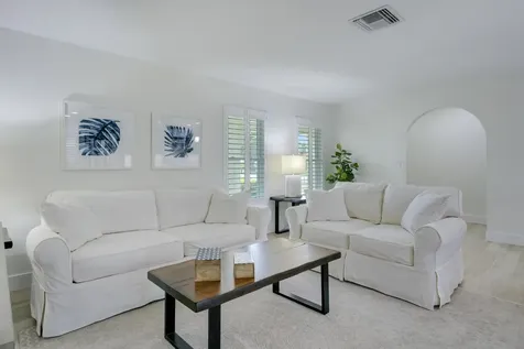 4192 Elm Avenue Palm Beach Gardens FL 33410
