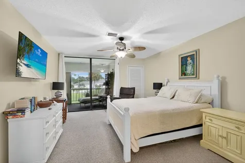 20 Se Turtle Creek Drive Tequesta FL 33469