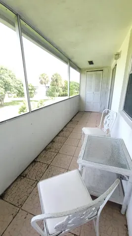147 Bedford F West Palm Beach FL 33417