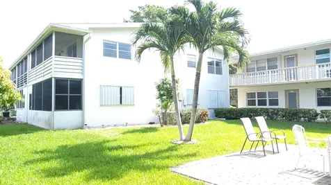 147 Bedford F West Palm Beach FL 33417