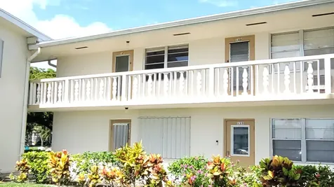 147 Bedford F West Palm Beach FL 33417