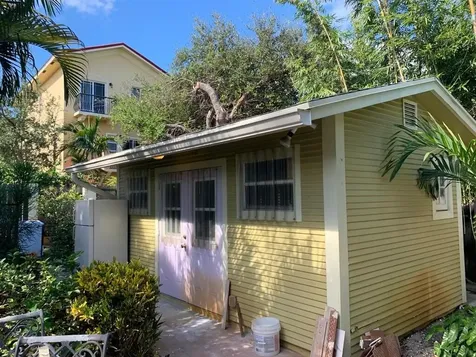 213-215 S Ocean Breeze Lake Worth Beach FL 33460