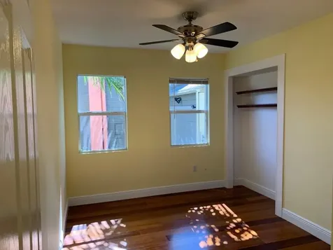 213-215 S Ocean Breeze Lake Worth Beach FL 33460