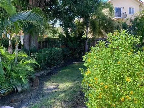 213-215 S Ocean Breeze Lake Worth Beach FL 33460