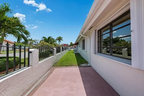 13401 Sw 30th Street Miami FL 33175