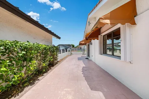 13401 Sw 30th Street Miami FL 33175