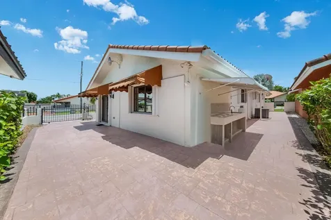 13401 Sw 30th Street Miami FL 33175