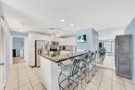 130 Cypress Club Drive Pompano Beach FL 33060