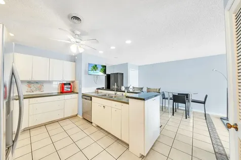 130 Cypress Club Drive Pompano Beach FL 33060