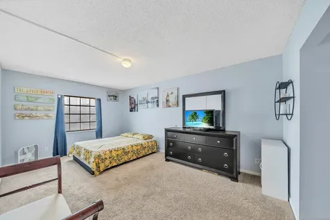 130 Cypress Club Drive Pompano Beach FL 33060