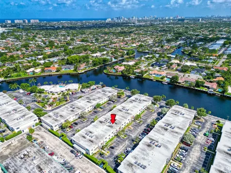 130 Cypress Club Drive Pompano Beach FL 33060