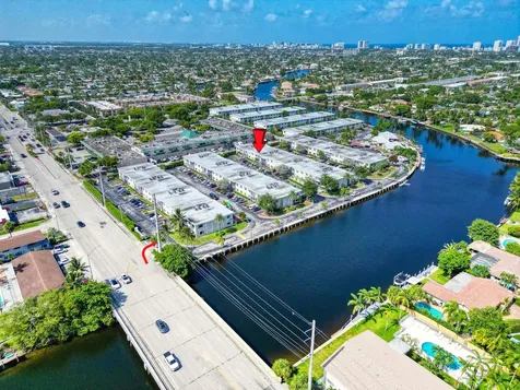 130 Cypress Club Drive Pompano Beach FL 33060