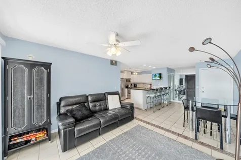 130 Cypress Club Drive Pompano Beach FL 33060