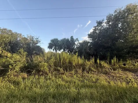 19426 NW 270th Street Okeechobee FL 34972