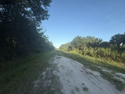 19426 NW 270th Street Okeechobee FL 34972