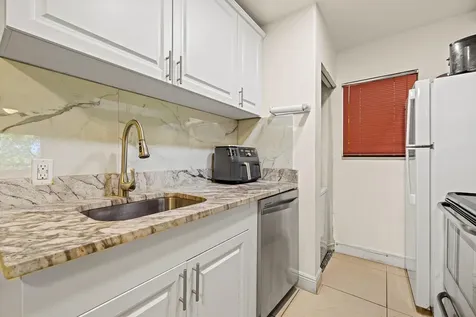 610 Trace Circle Deerfield Beach FL 33441