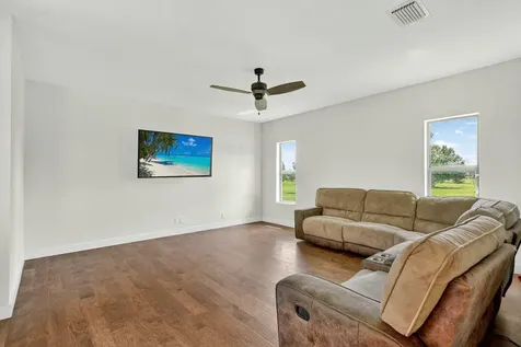 5890 Ne 56th Parkway Okeechobee FL 34972