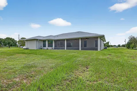 5890 Ne 56th Parkway Okeechobee FL 34972