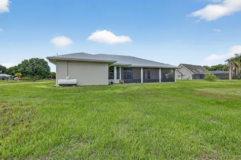 5890 Ne 56th Parkway Okeechobee FL 34972