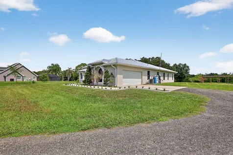 5890 Ne 56th Parkway Okeechobee FL 34972