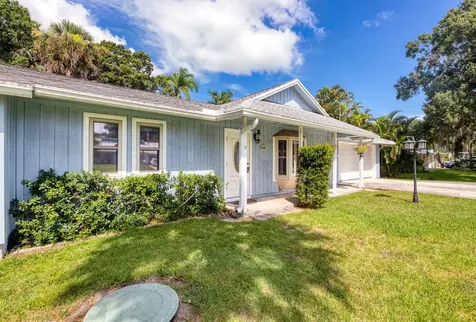 6856 Sw Chase Court Stuart FL 34997