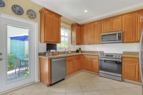 187 E Bay Cedar Circle Jupiter FL 33458