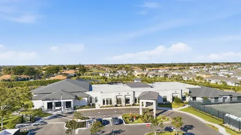 13670 Via Flora Delray Beach FL 33484