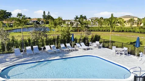 13670 Via Flora Delray Beach FL 33484