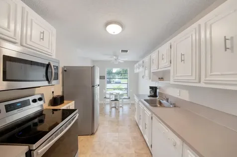 13670 Via Flora Delray Beach FL 33484