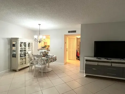 9826 Marina Boca Raton FL 33428
