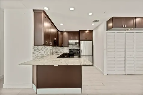 1637 N Victoria Park Road Fort Lauderdale FL 33305