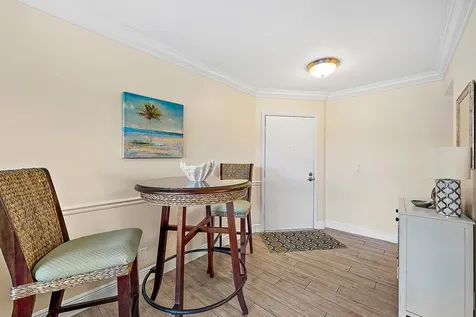1605 S Us Highway 1 Jupiter FL 33477