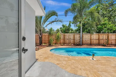 2920 Ne 8th Terrace Pompano Beach FL 33064