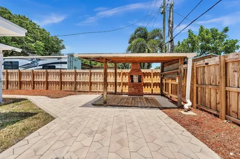 2920 Ne 8th Terrace Pompano Beach FL 33064