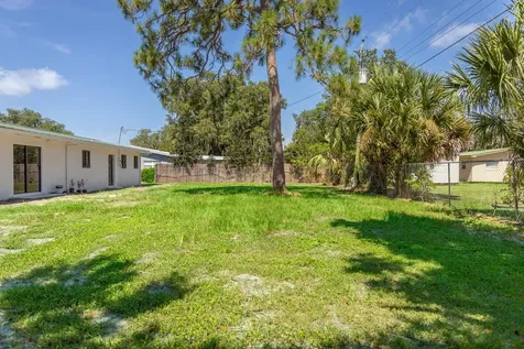 809 Se 12th Street Okeechobee FL 34974