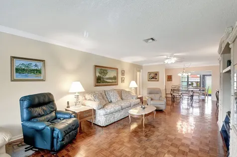 9855 Loquat Tree Run A Run Boynton Beach FL 33436