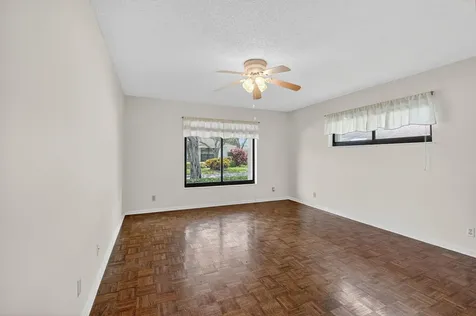 9855 Loquat Tree Run A Run Boynton Beach FL 33436