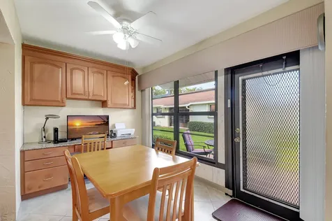 9855 Loquat Tree Run A Run Boynton Beach FL 33436
