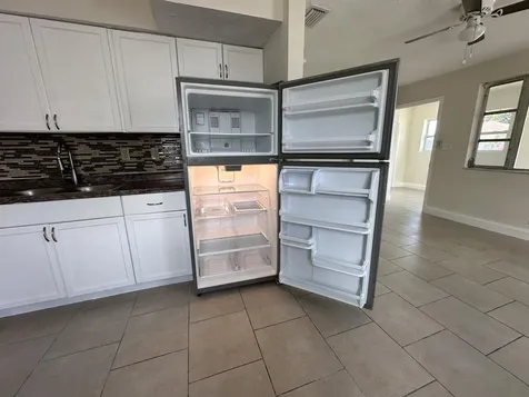 840 W 1st Street Riviera Beach FL 33404