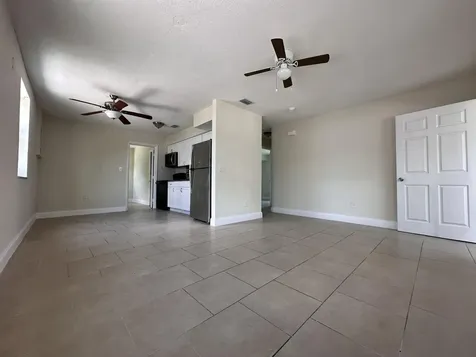 840 W 1st Street Riviera Beach FL 33404